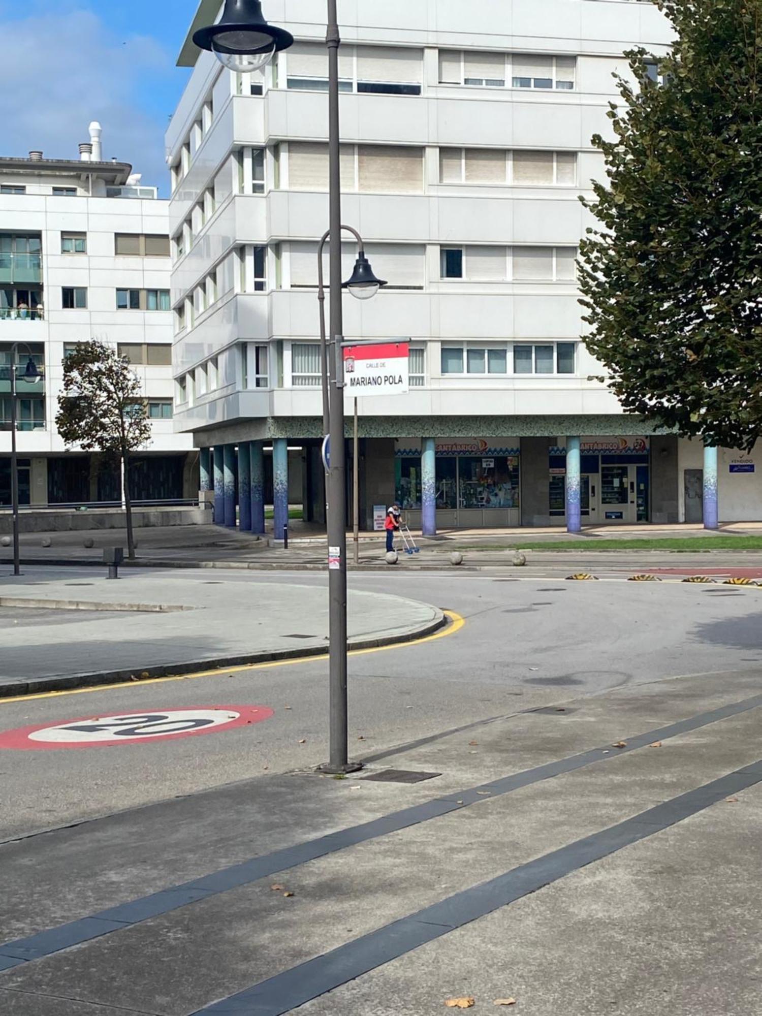 Poniente Beach Хихон Экстерьер фото