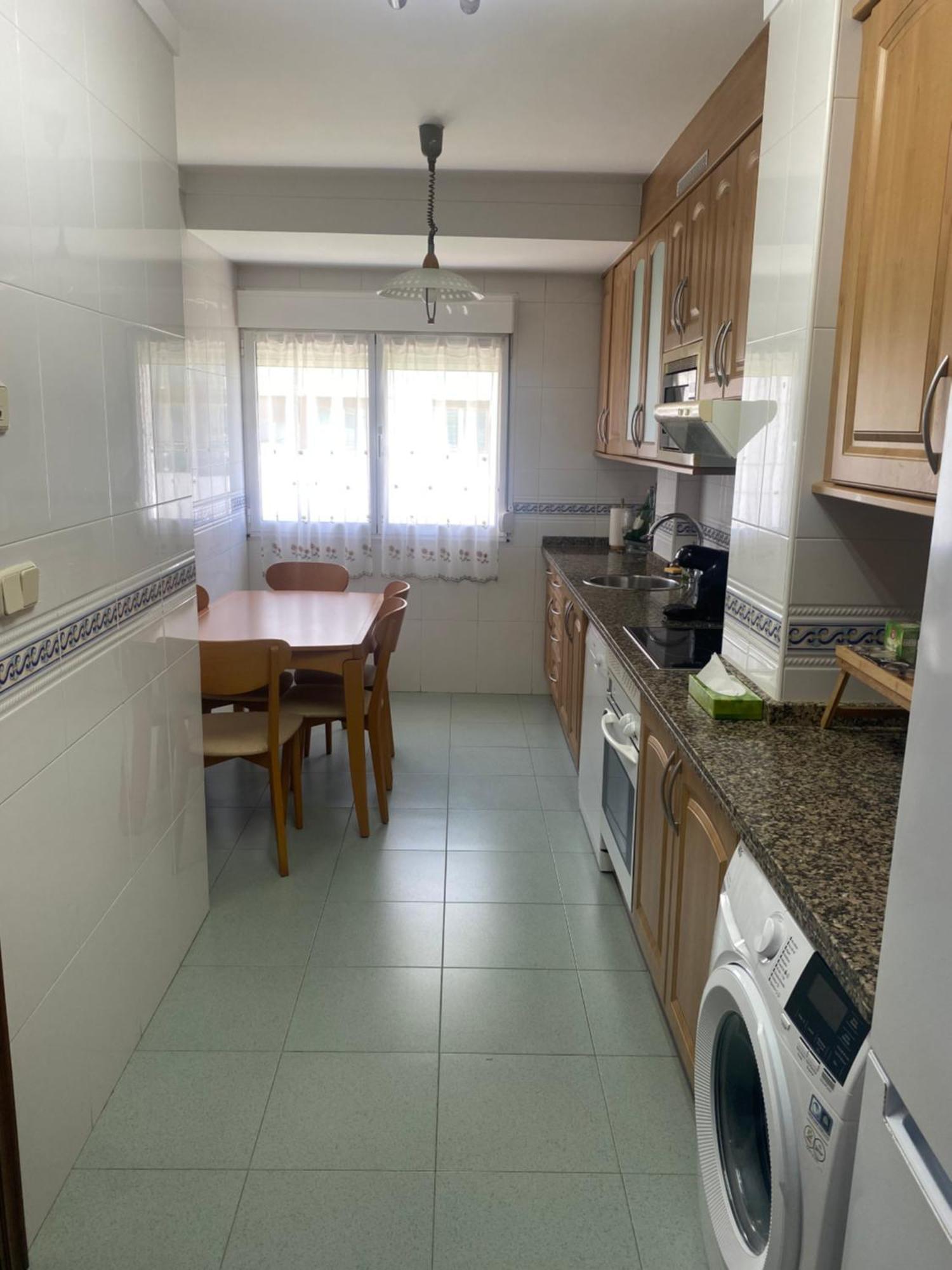 Poniente Beach Хихон Экстерьер фото