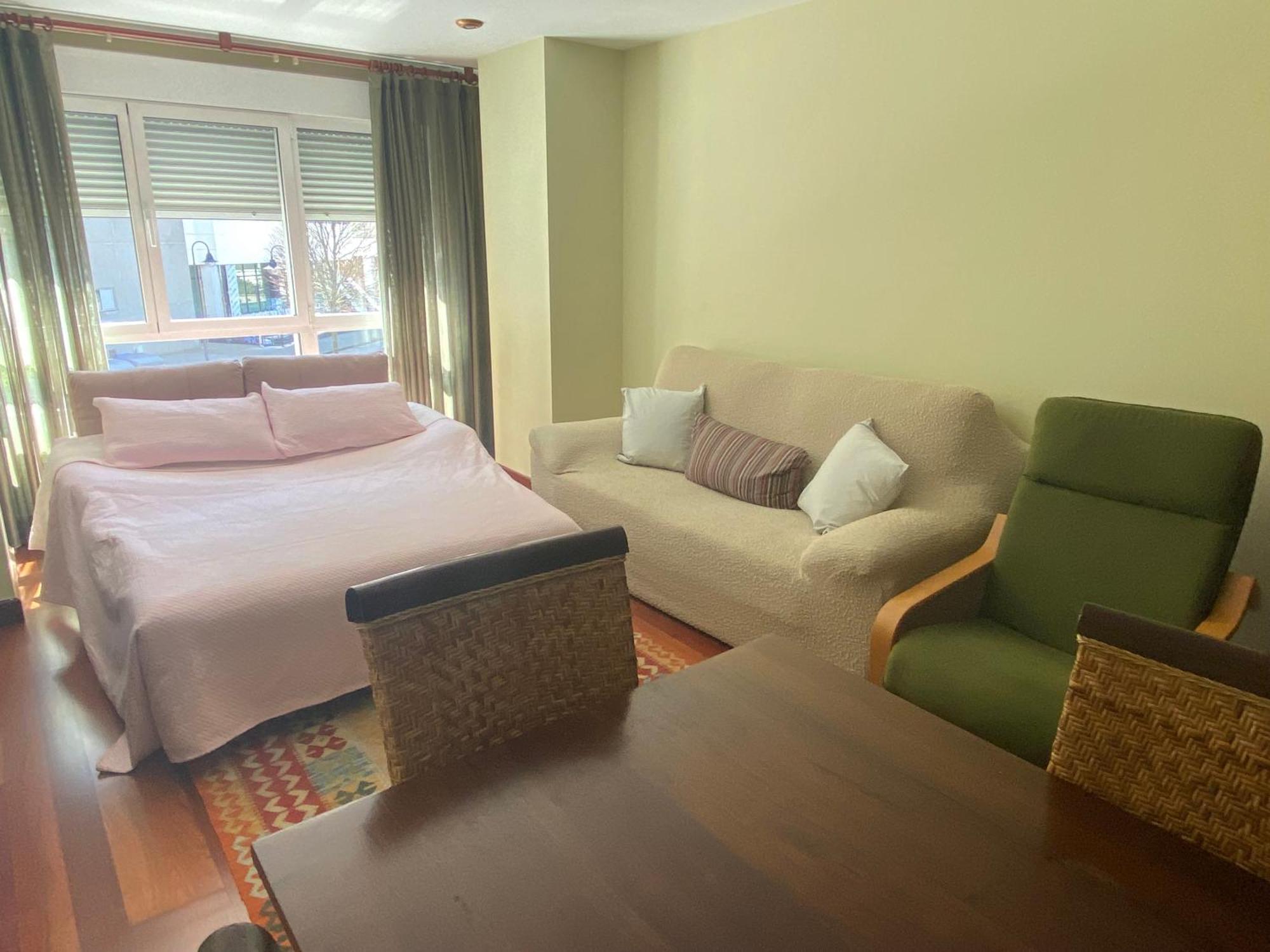 Poniente Beach Хихон Экстерьер фото